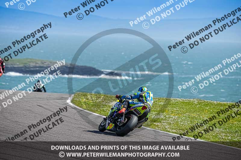 anglesey no limits trackday;anglesey photographs;anglesey trackday photographs;enduro digital images;event digital images;eventdigitalimages;no limits trackdays;peter wileman photography;racing digital images;trac mon;trackday digital images;trackday photos;ty croes